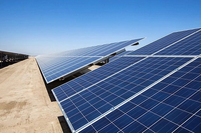 Pin năng lượng mặt trời đa tinh thể