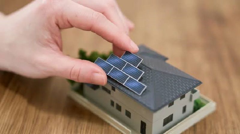 Tuổi Thọ Pin Năng Lượng Mặt Trời Bao Lâu Trong Thực Tế?